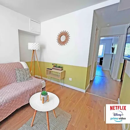 Cosy Appartement, Center